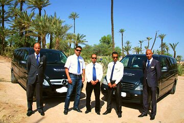 private comfort transports during your private Morocco tour packages